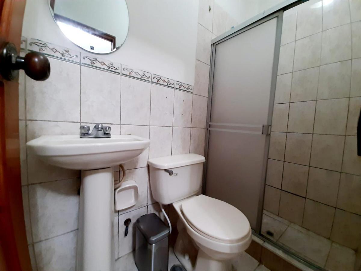 Guest House Tumbes Εξωτερικό φωτογραφία